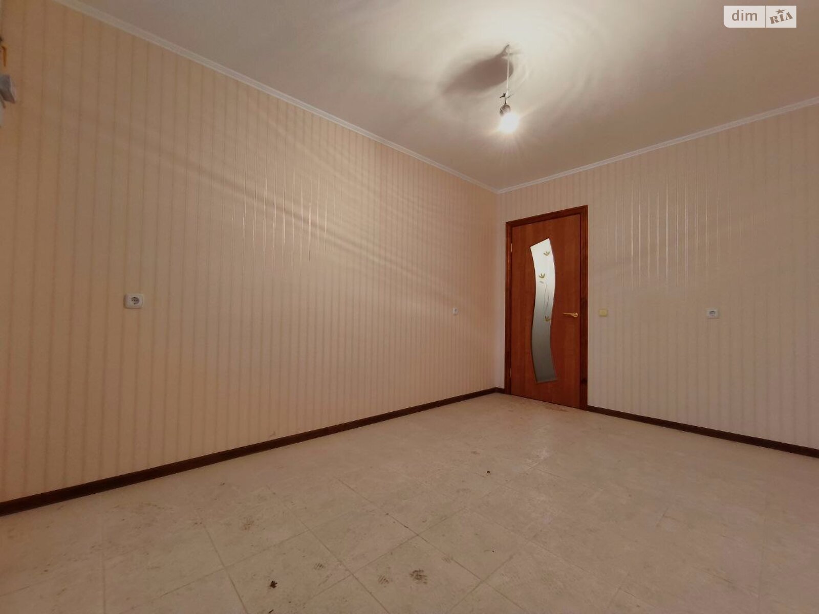 Продажа однокомнатной квартиры в Чернигове, на ул. 1-й танковой бригады 29А, кв. 3, район Деснянский фото 1