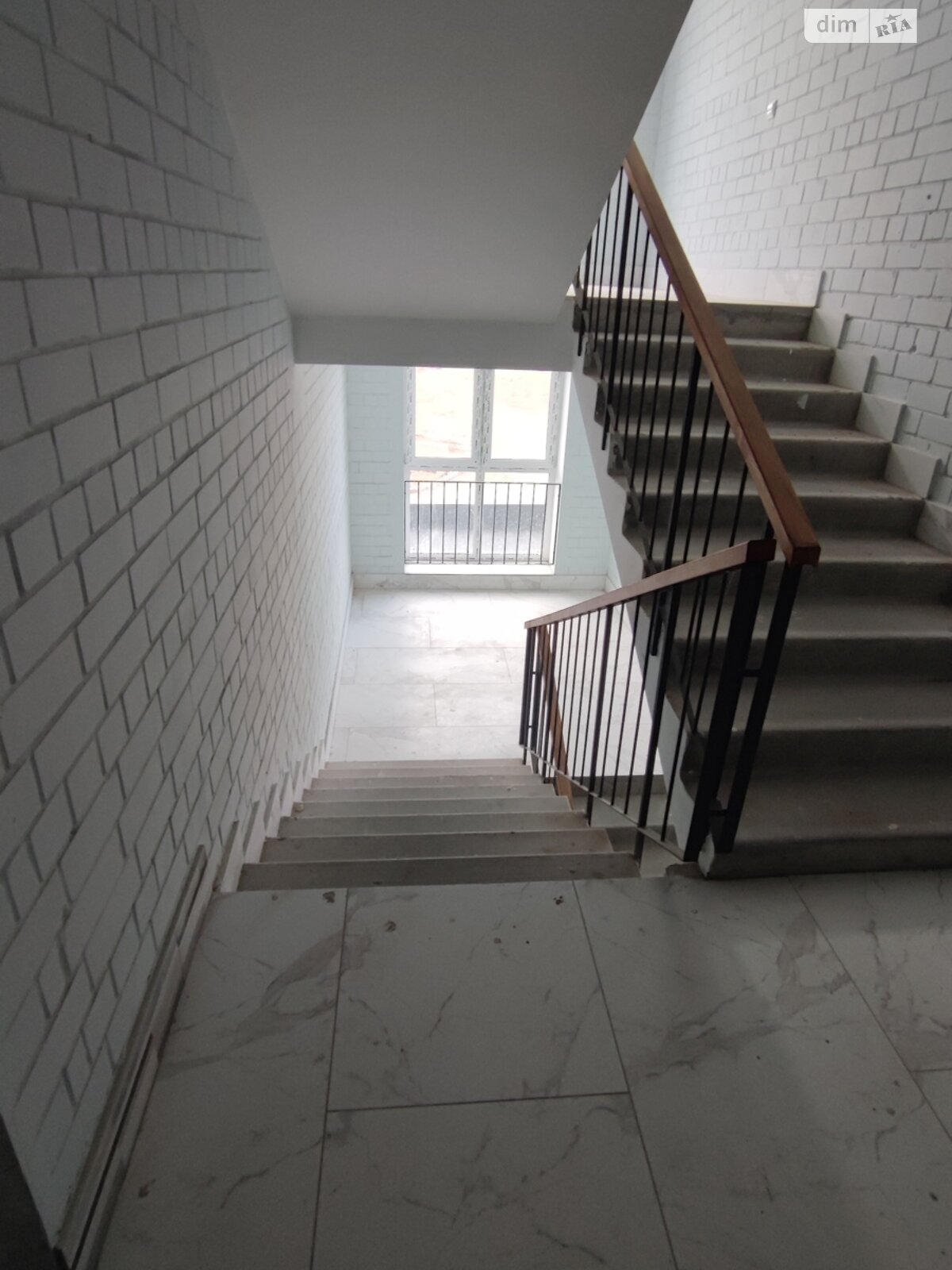 Продажа двухкомнатной квартиры в Чернигове, на ул. И. Багряного 39, кв. 15, район Деснянский фото 1 Продажа двухкомнатной квартиры в Чернигове, на ул. И. Багряного 39, кв. 15, район Деснянский фото 1