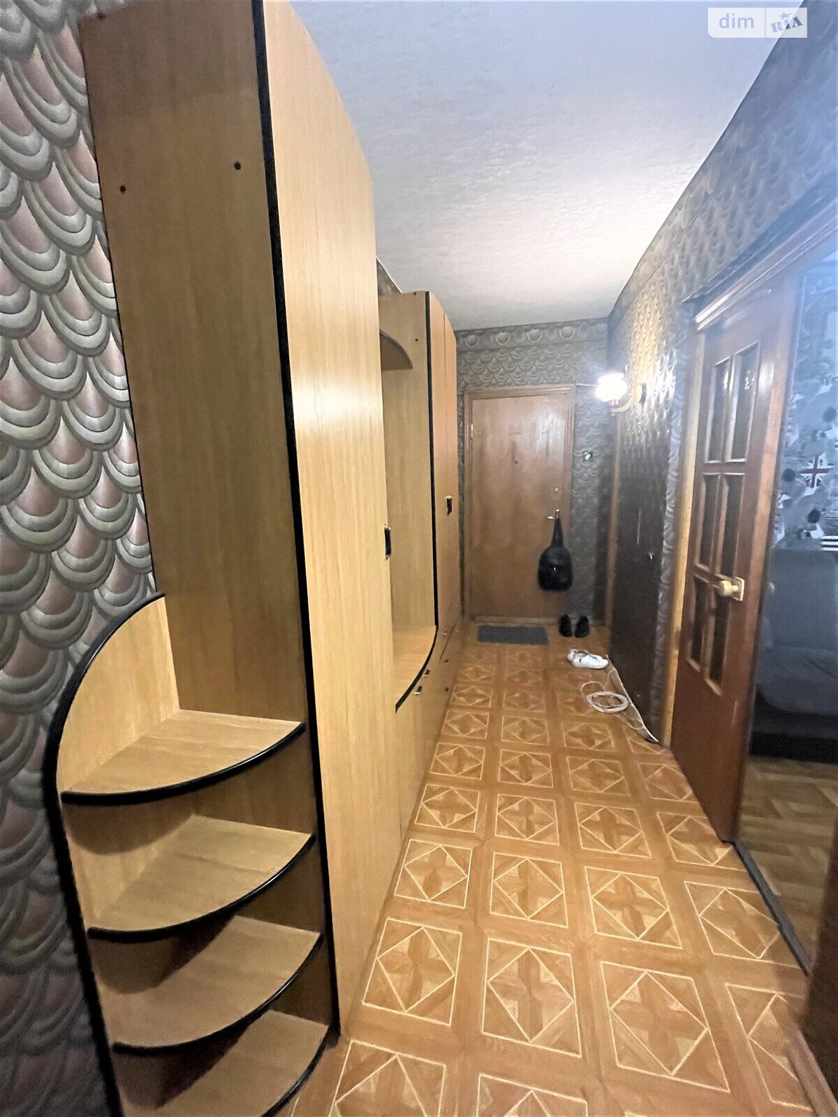 Продажа трехкомнатной квартиры в Чернигове, на ул. Космонавтов, район Деснянский фото 1 Продажа трехкомнатной квартиры в Чернигове, на ул. Космонавтов, район Деснянский фото 1