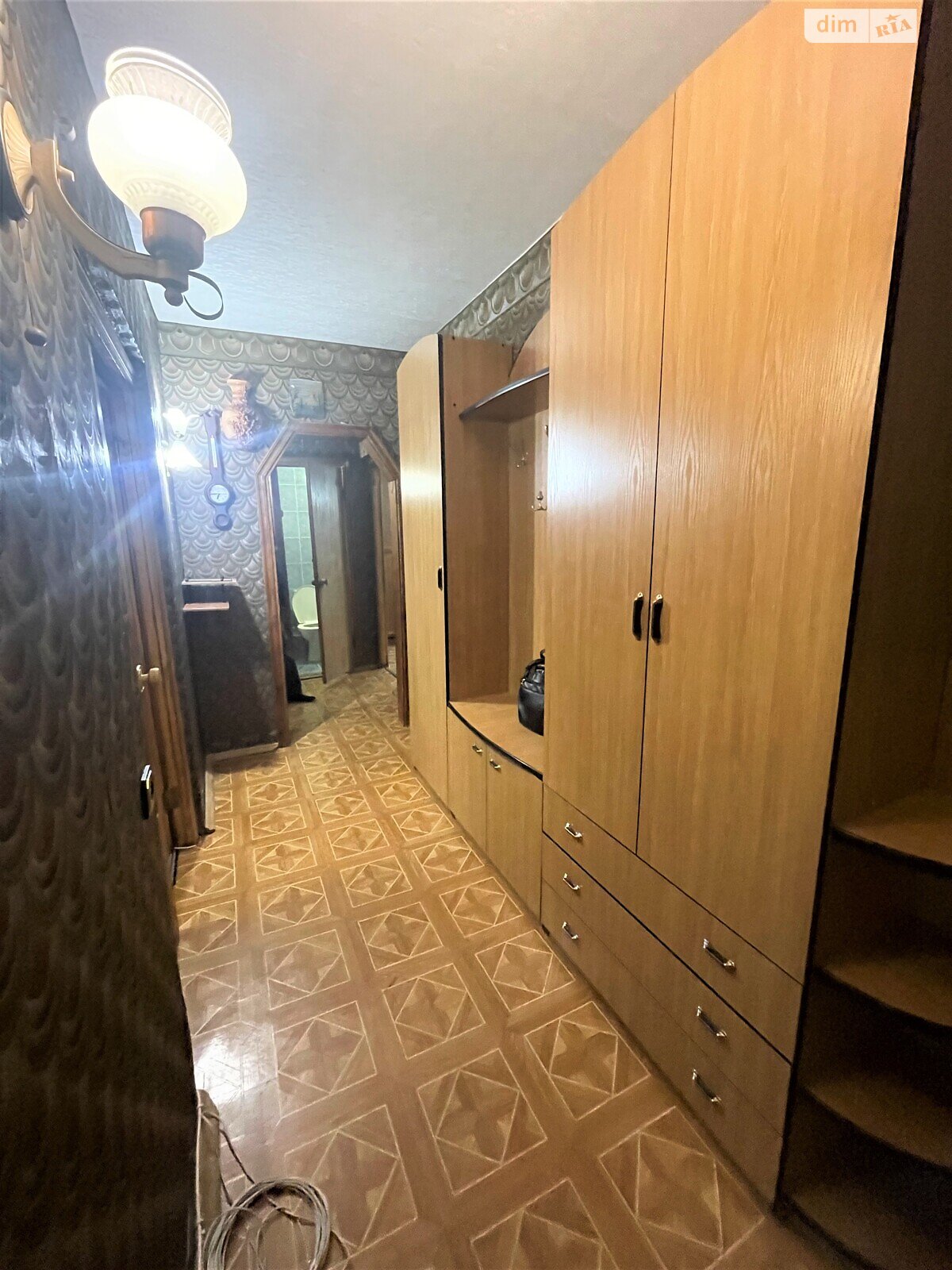 Продажа трехкомнатной квартиры в Чернигове, на ул. Космонавтов, район Деснянский фото 1 Продажа трехкомнатной квартиры в Чернигове, на ул. Космонавтов, район Деснянский фото 1