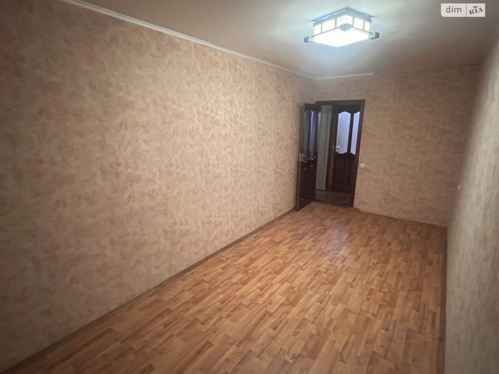 Продажа двухкомнатной квартиры в Чернигове, на ул. Космонавтов, район Деснянский фото 1 Продажа двухкомнатной квартиры в Чернигове, на ул. Космонавтов, район Деснянский фото 1