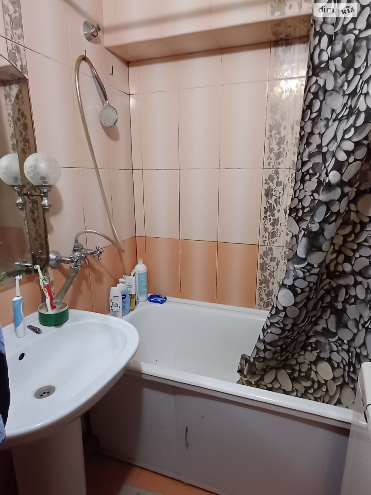Продаж двокімнатної квартири в Чернігові, на вул. Котляревського, район Деснянський фото 1 Продаж двокімнатної квартири в Чернігові, на вул. Котляревського, район Деснянський фото 1