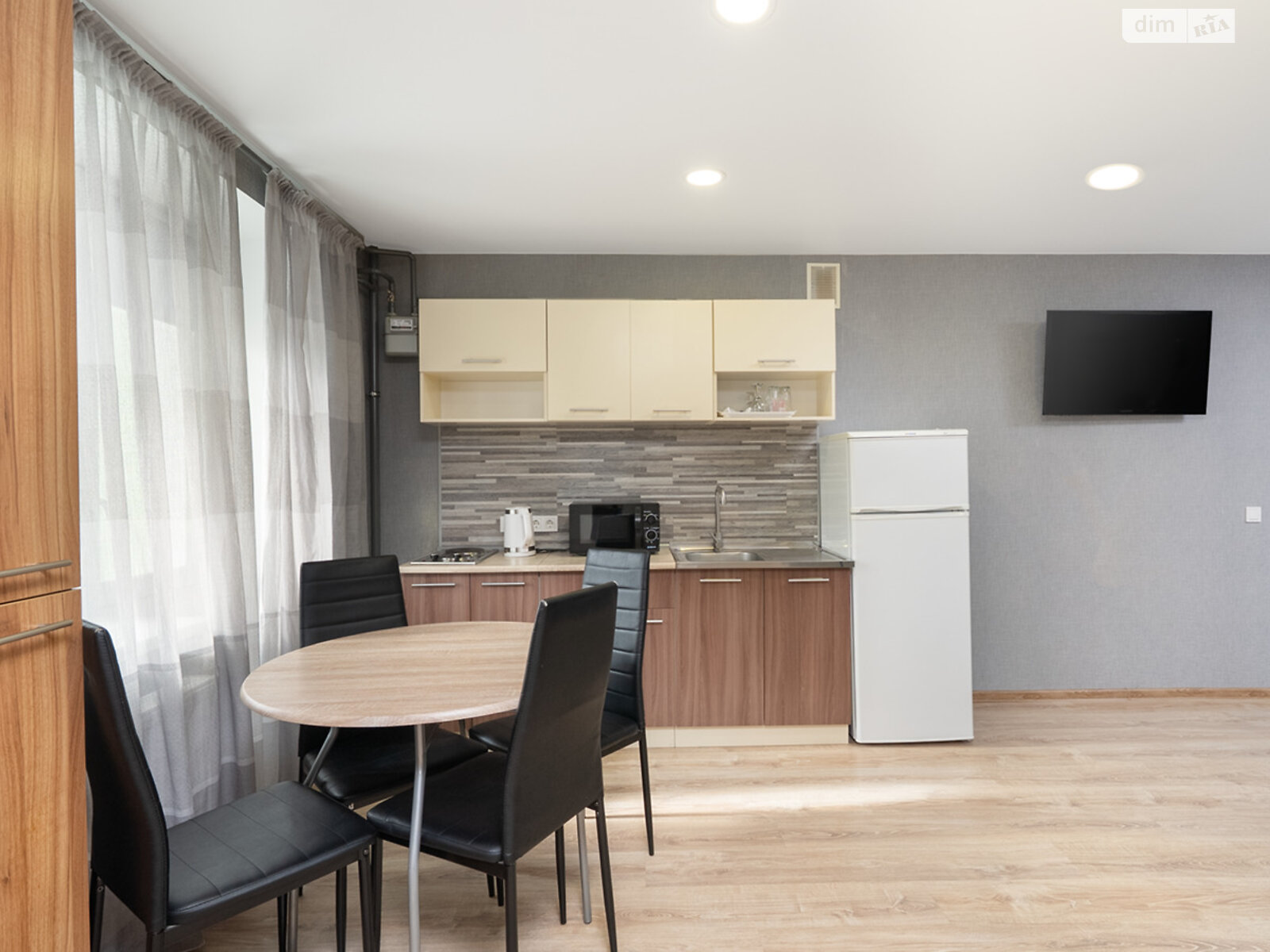 Продажа однокомнатной квартиры в Чернигове, на ул. Курсанта Еськова 26, район Деснянский фото 1