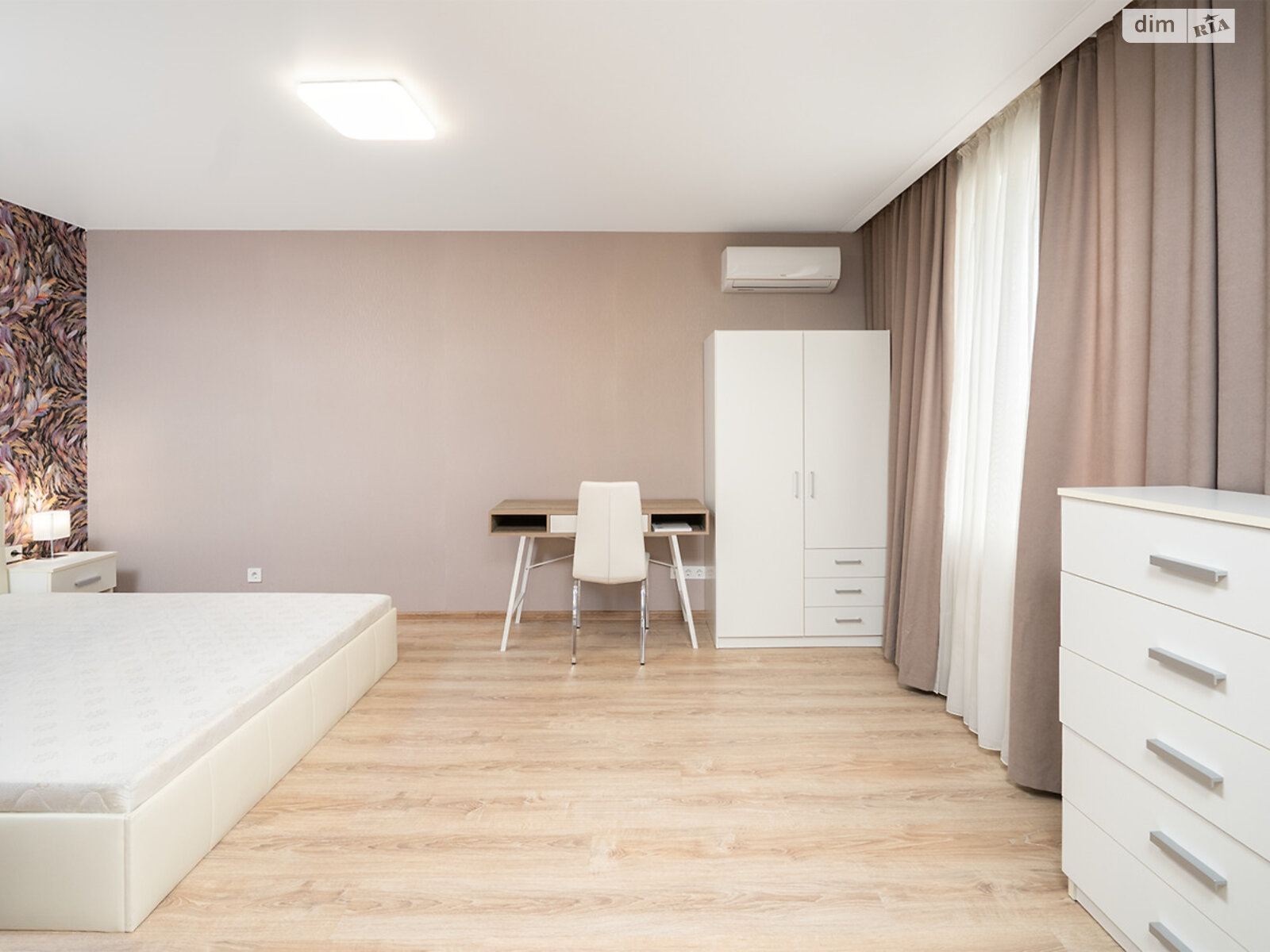 Продажа однокомнатной квартиры в Чернигове, на ул. Курсанта Еськова 26, район Деснянский фото 1