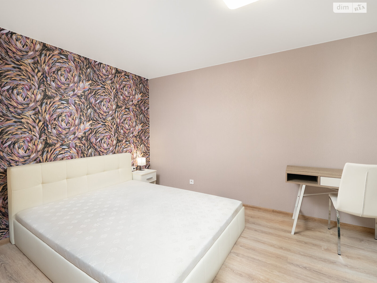 Продажа однокомнатной квартиры в Чернигове, на ул. Курсанта Еськова 26, район Деснянский фото 1