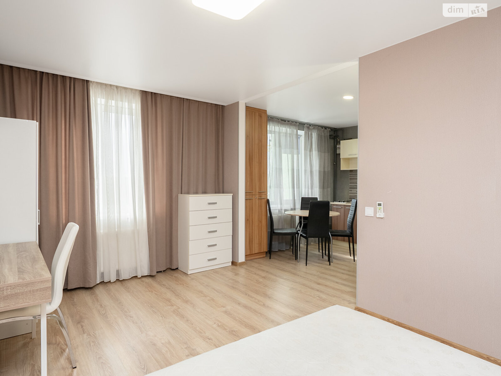 Продажа однокомнатной квартиры в Чернигове, на ул. Курсанта Еськова 26, район Деснянский фото 1