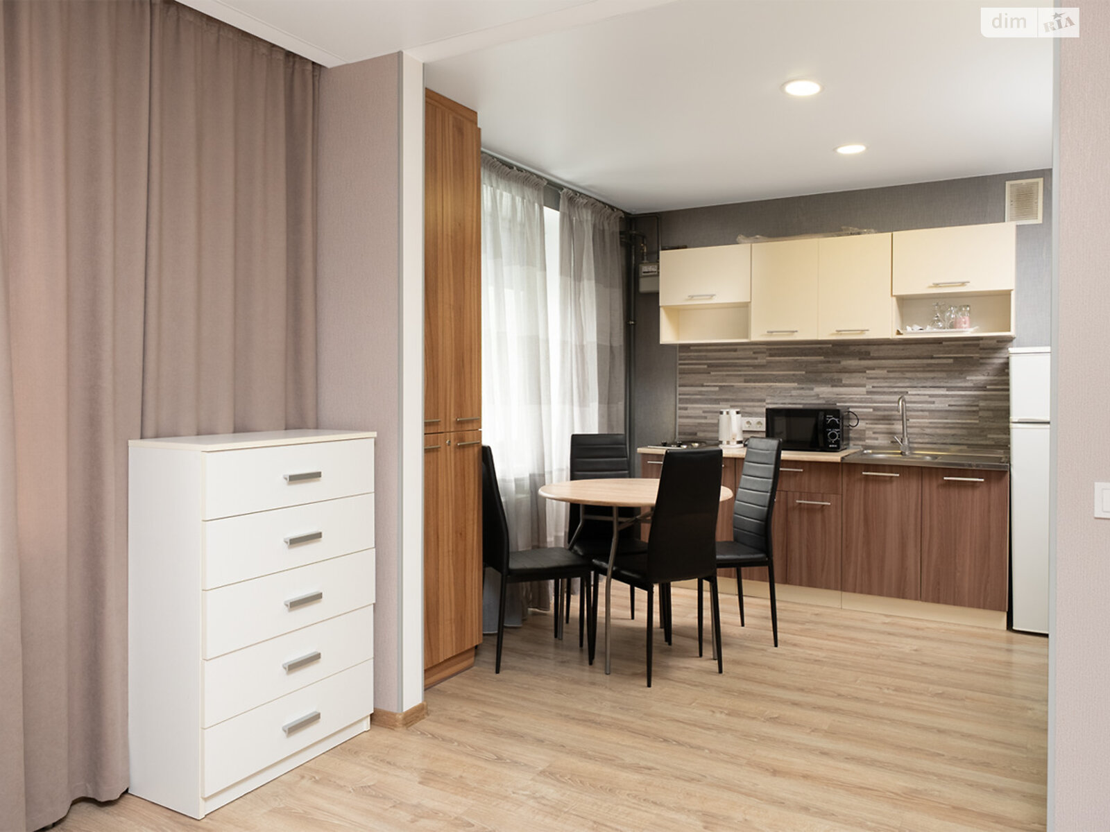 Продажа однокомнатной квартиры в Чернигове, на ул. Курсанта Еськова 26, район Деснянский фото 1