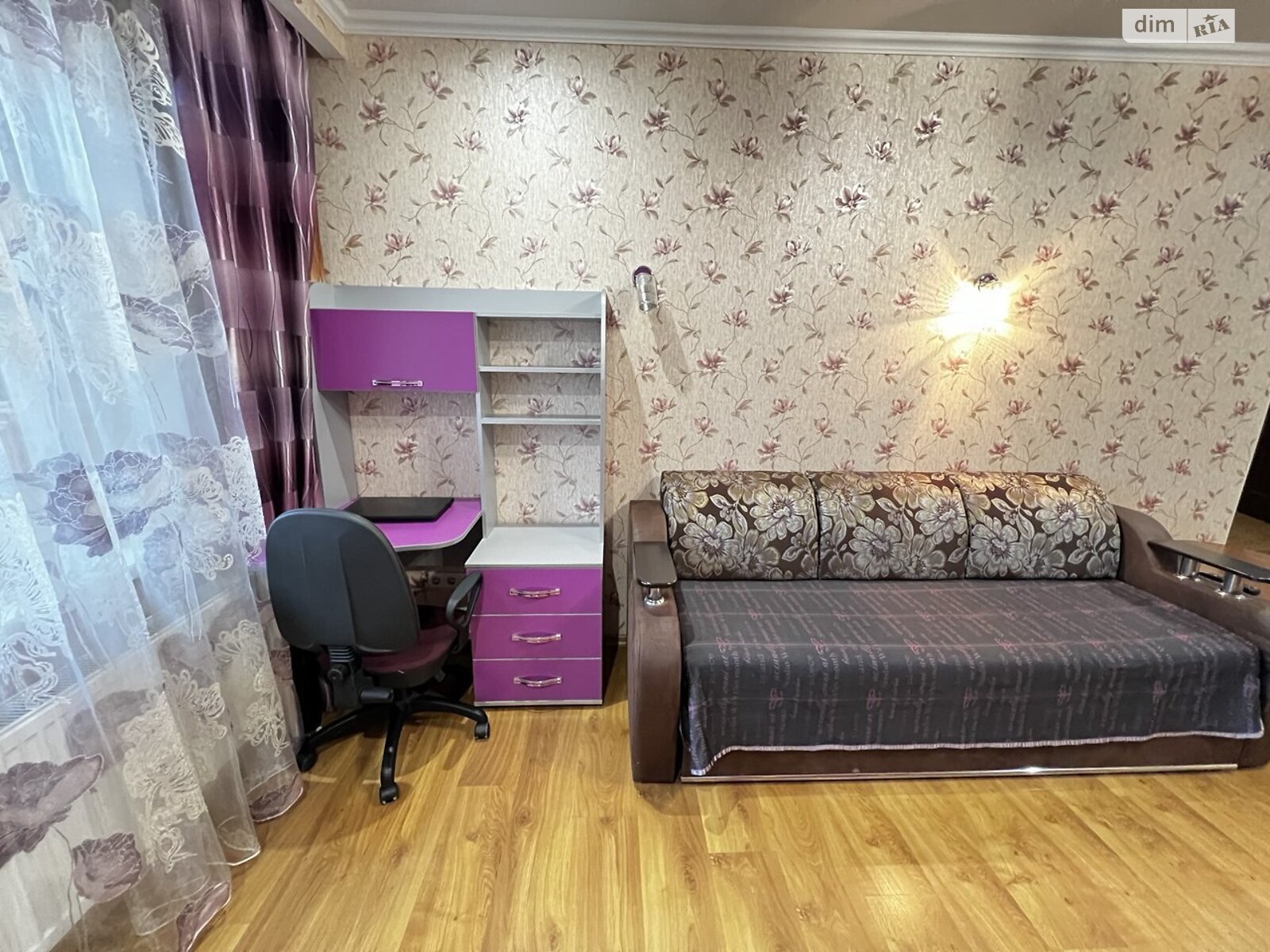 Продажа трехкомнатной квартиры в Чернигове, на ул. Курсанта Еськова 14Б, район Деснянский фото 1