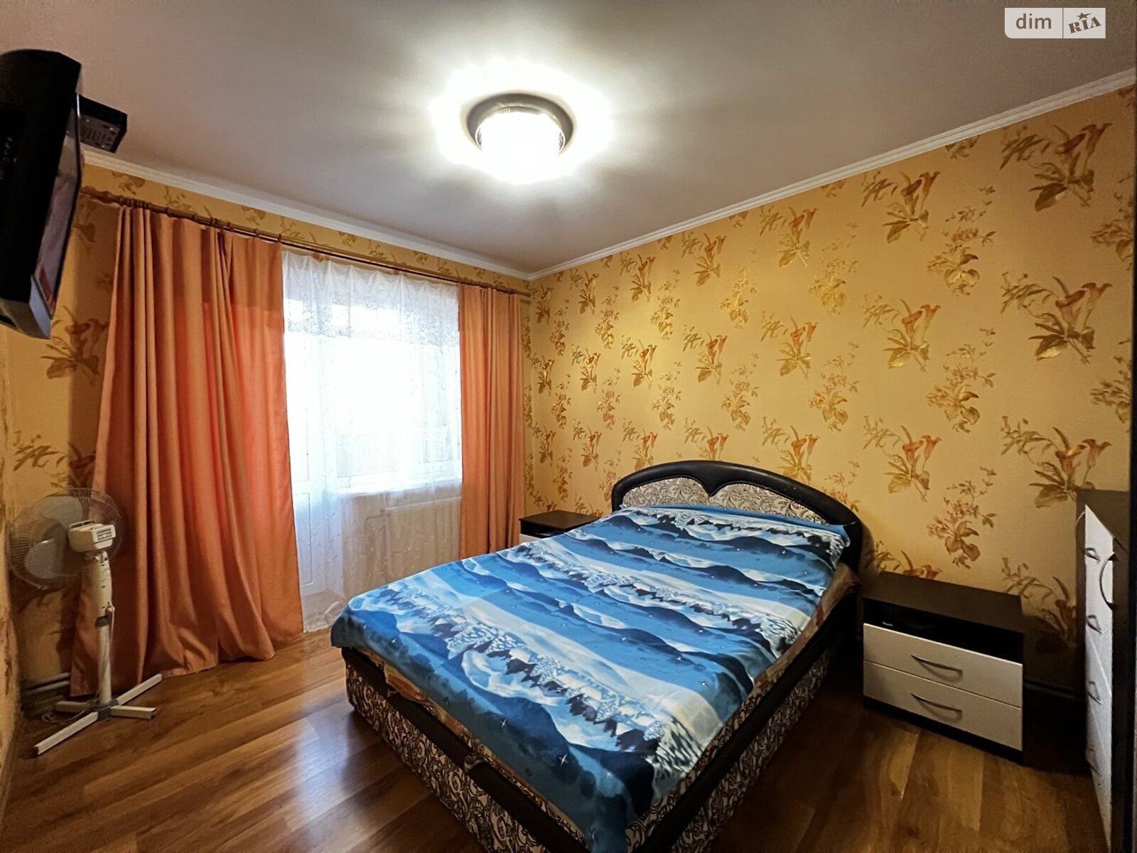 Продажа трехкомнатной квартиры в Чернигове, на ул. Курсанта Еськова 14Б, район Деснянский фото 1