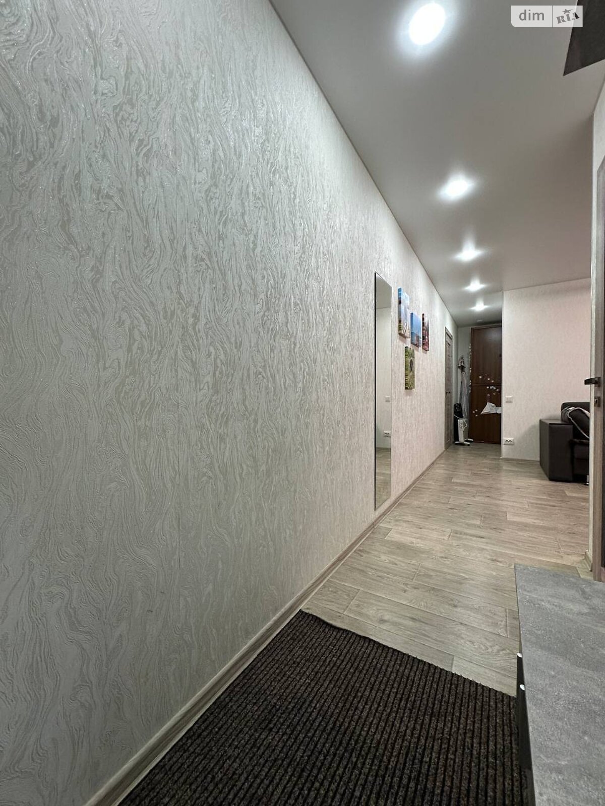 Продажа трехкомнатной квартиры в Чернигове, на ул. Летная 17, район Деснянский фото 1