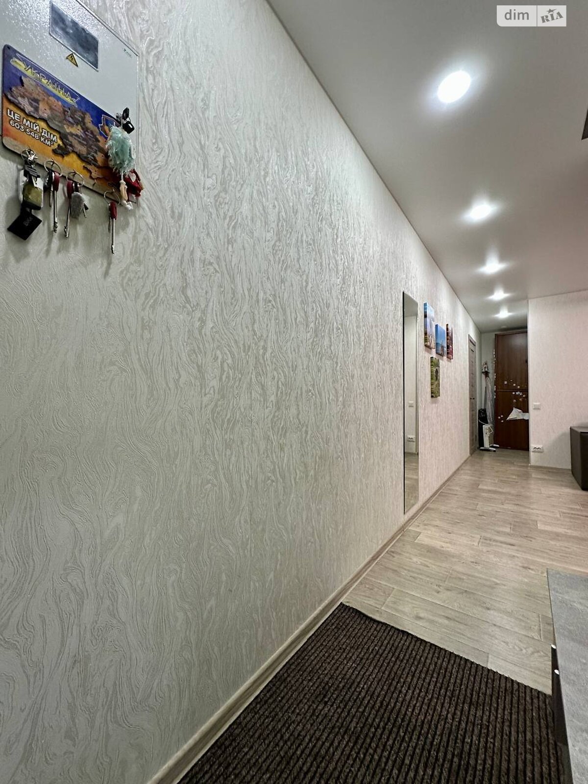 Продажа трехкомнатной квартиры в Чернигове, на ул. Летная 17, район Деснянский фото 1