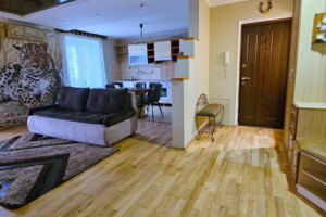 Продаж трикімнатної квартири в Чернігові, на просп. Левка Лук'яненка 70, район Деснянський фото 2