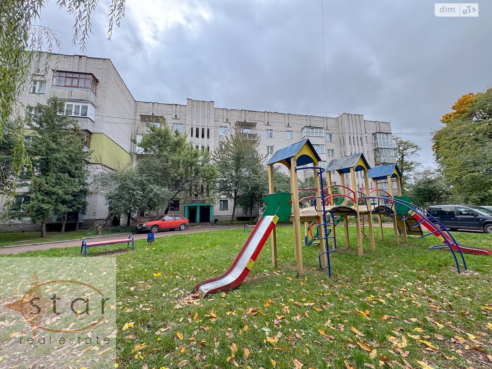 Продаж двокімнатної квартири в Чернігові, на просп. Михайла Грушевського 189, район Деснянський фото 1 Продаж двокімнатної квартири в Чернігові, на просп. Михайла Грушевського 189, район Деснянський фото 1