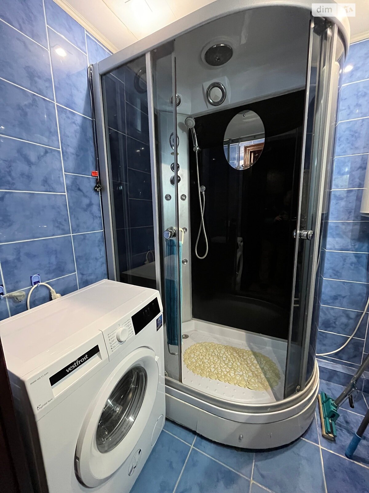 Продажа трехкомнатной квартиры в Чернигове, на просп. Михаила Грушевского, район Деснянский фото 1