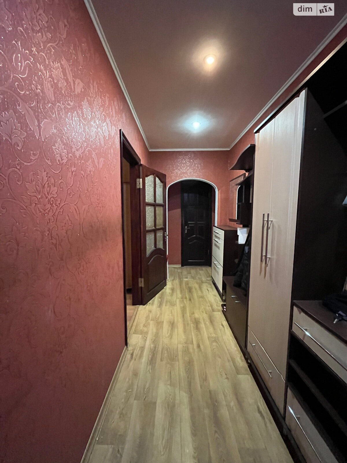 Продажа трехкомнатной квартиры в Чернигове, на просп. Михаила Грушевского, район Деснянский фото 1