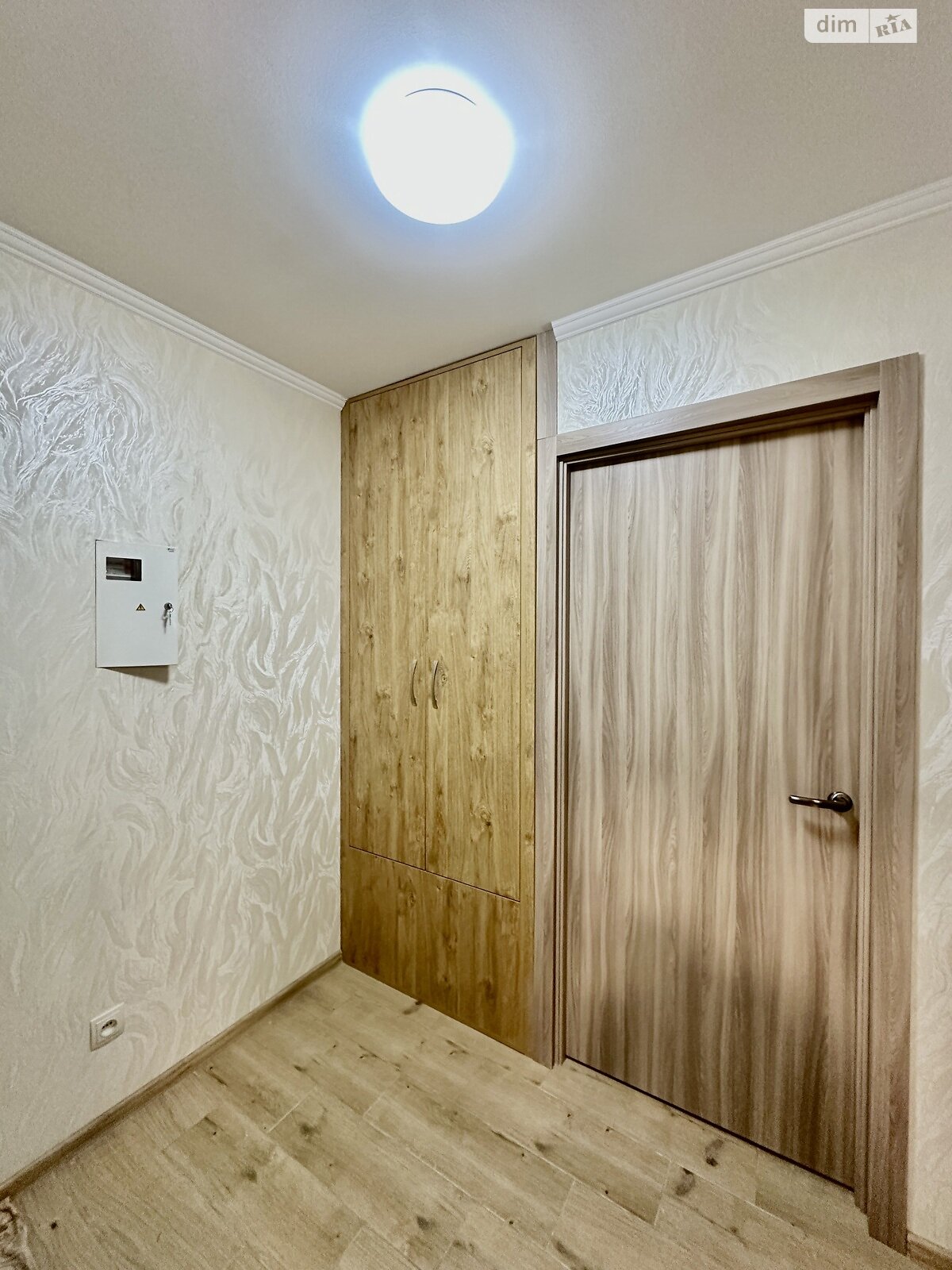 Продаж двокімнатної квартири в Чернігові, на просп. Миру 207А, район Деснянський фото 1 Продаж двокімнатної квартири в Чернігові, на просп. Миру 207А, район Деснянський фото 1