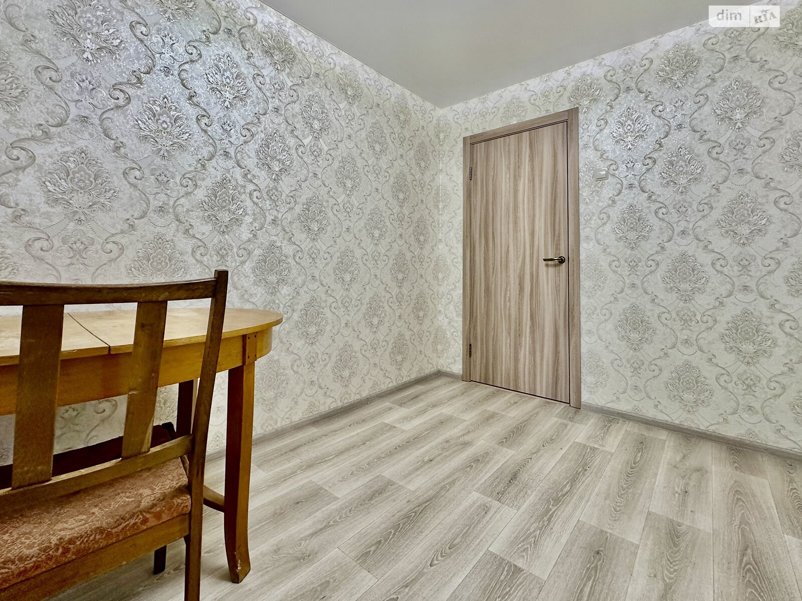 Продаж двокімнатної квартири в Чернігові, на просп. Миру 207А, район Деснянський фото 1 Продаж двокімнатної квартири в Чернігові, на просп. Миру 207А, район Деснянський фото 1