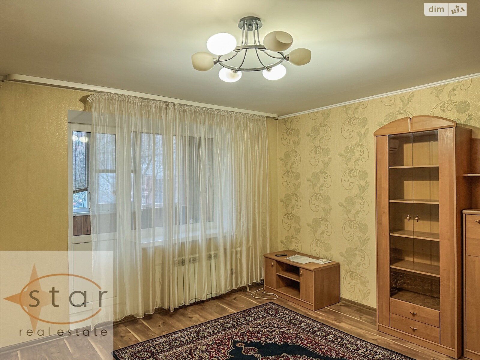 Продажа двухкомнатной квартиры в Чернигове, на просп. Мира 213А, район Деснянский фото 1