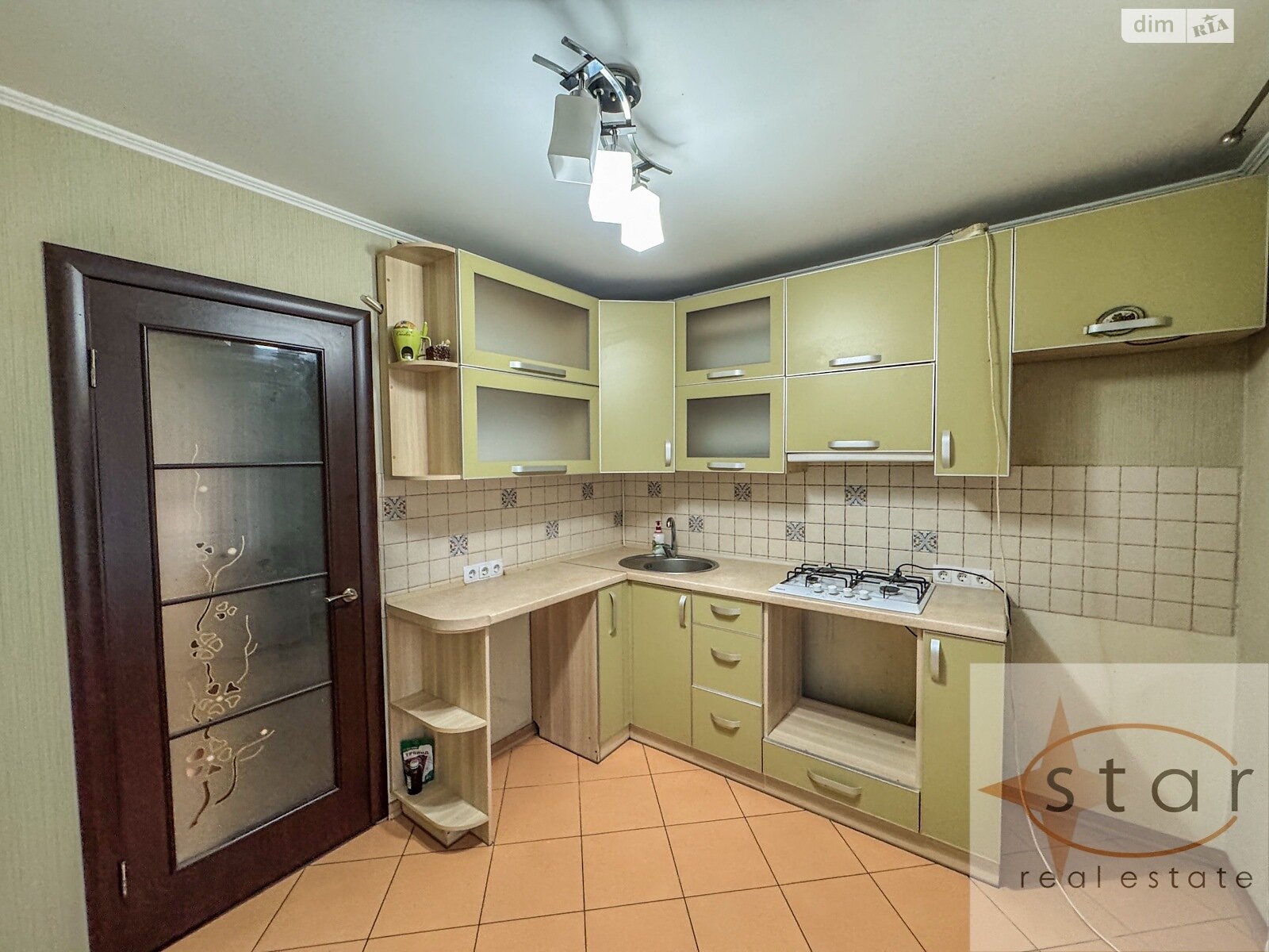 Продажа двухкомнатной квартиры в Чернигове, на просп. Мира 213А, район Деснянский фото 1