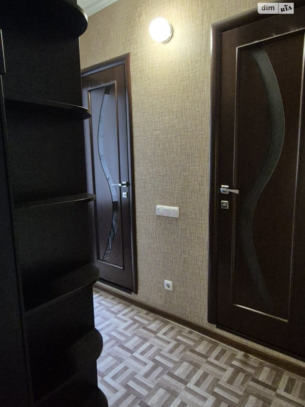 Продажа трехкомнатной квартиры в Чернигове, на ул. Мстиславская, район Деснянский фото 1 Продажа трехкомнатной квартиры в Чернигове, на ул. Мстиславская, район Деснянский фото 1