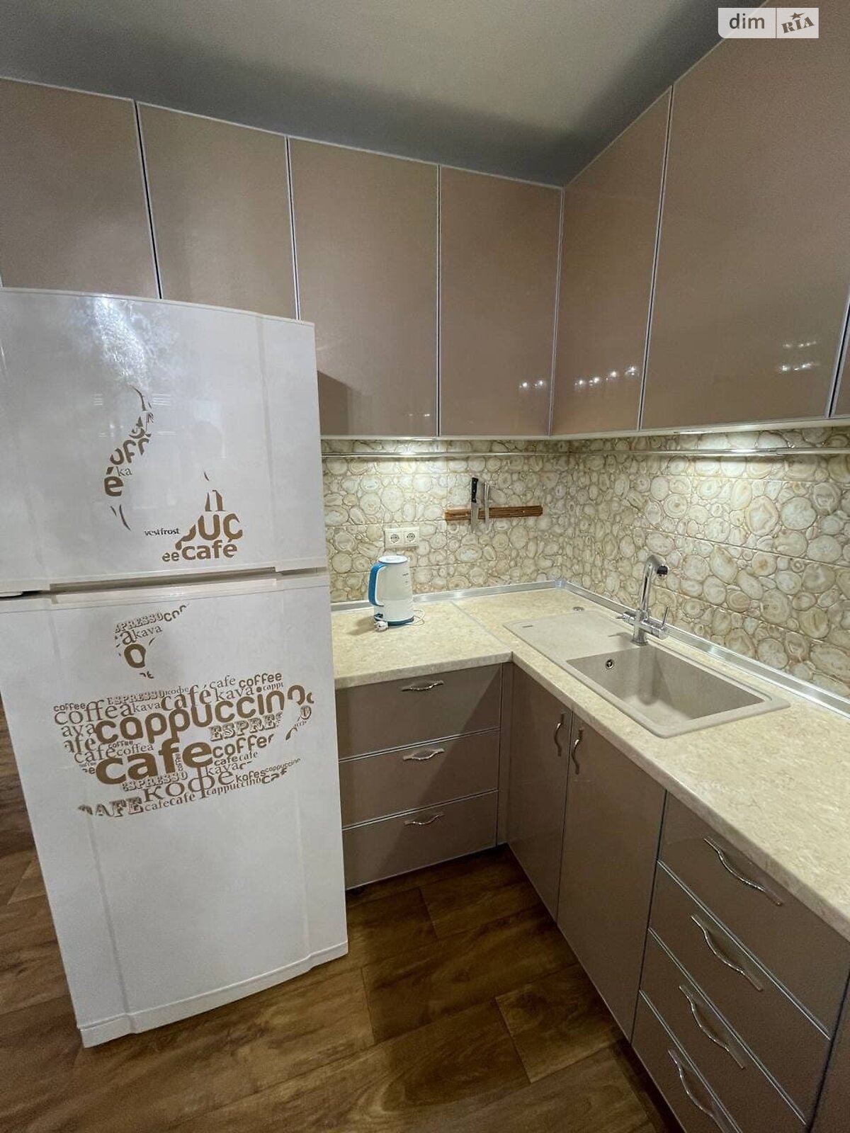 Продажа однокомнатной квартиры в Чернигове, на просп. Победы, район Деснянский фото 1 Продажа однокомнатной квартиры в Чернигове, на просп. Победы, район Деснянский фото 1