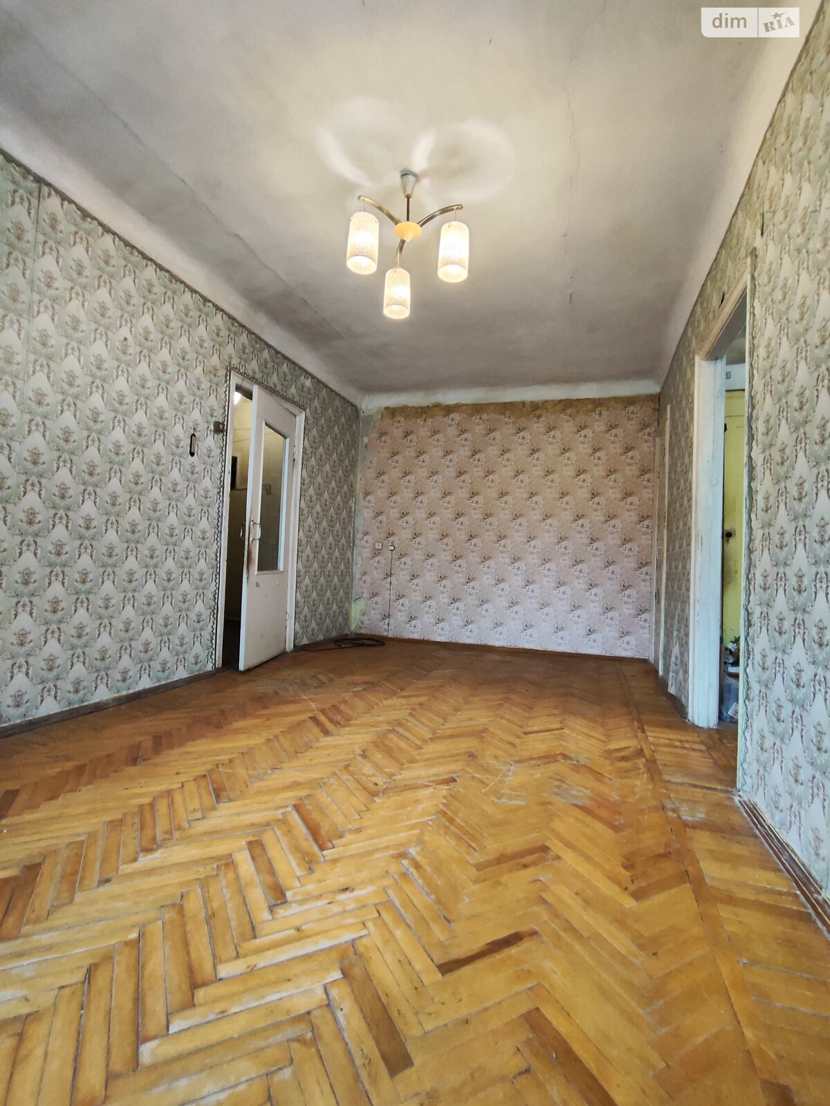 Продажа двухкомнатной квартиры в Чернигове, на просп. Победы 98, район Деснянский фото 1 Продажа двухкомнатной квартиры в Чернигове, на просп. Победы 98, район Деснянский фото 1