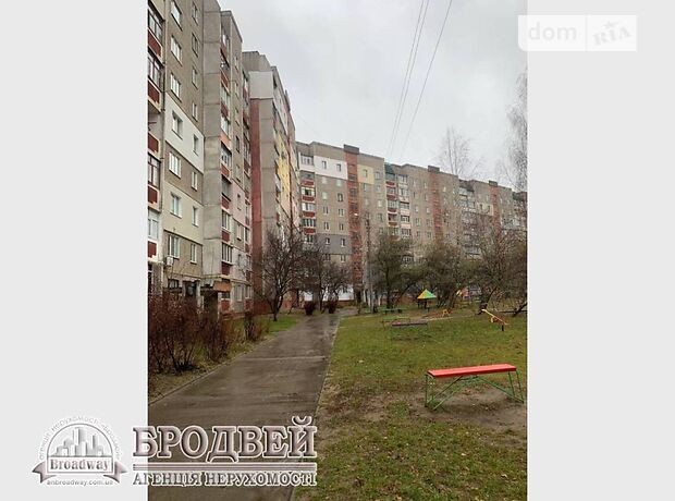 Продажа трехкомнатной квартиры в Чернигове, на проспект Миру 271а район ЗАЗ фото 1