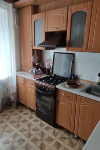 Продажа трехкомнатной квартиры в Чернигове, на ул. Пятницкая 32, район Центр фото 2 Продажа трехкомнатной квартиры в Чернигове, на ул. Пятницкая 32, район Центр фото 2