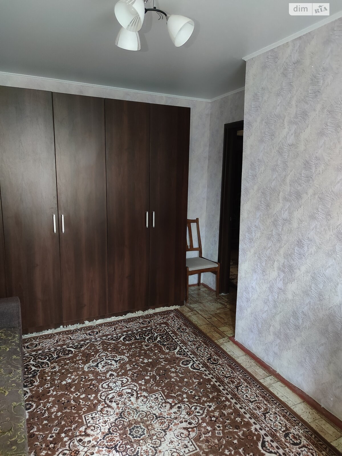 Продажа трехкомнатной квартиры в Чернигове, на ул. Пятницкая 32, район Центр фото 1 Продажа трехкомнатной квартиры в Чернигове, на ул. Пятницкая 32, район Центр фото 1