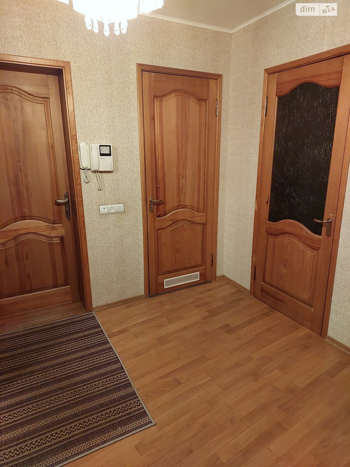 Продажа трехкомнатной квартиры в Чернигове, на ул. Пятницкая 61, район Деснянский фото 1