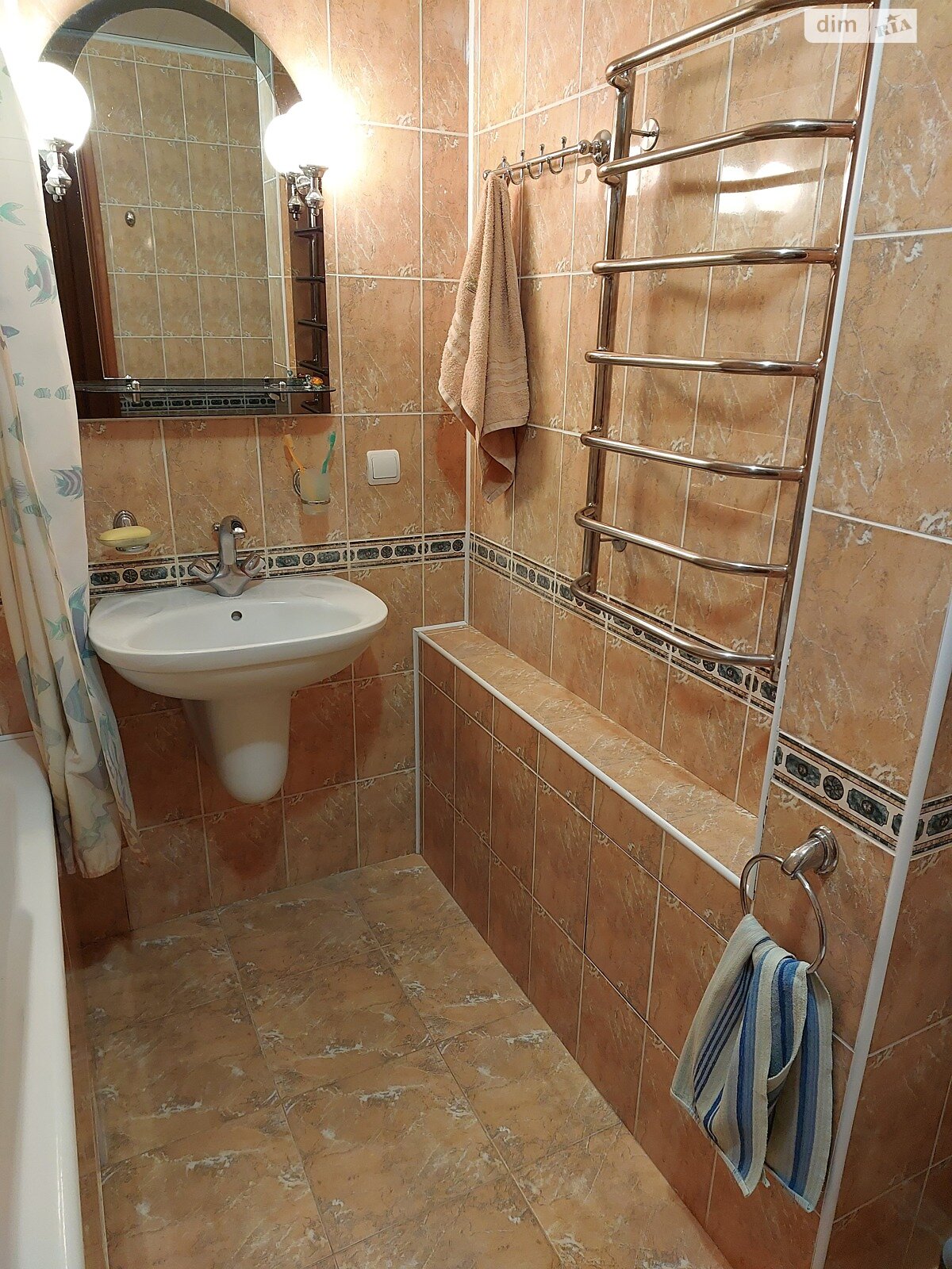 Продажа трехкомнатной квартиры в Чернигове, на ул. Пятницкая 61, район Деснянский фото 1