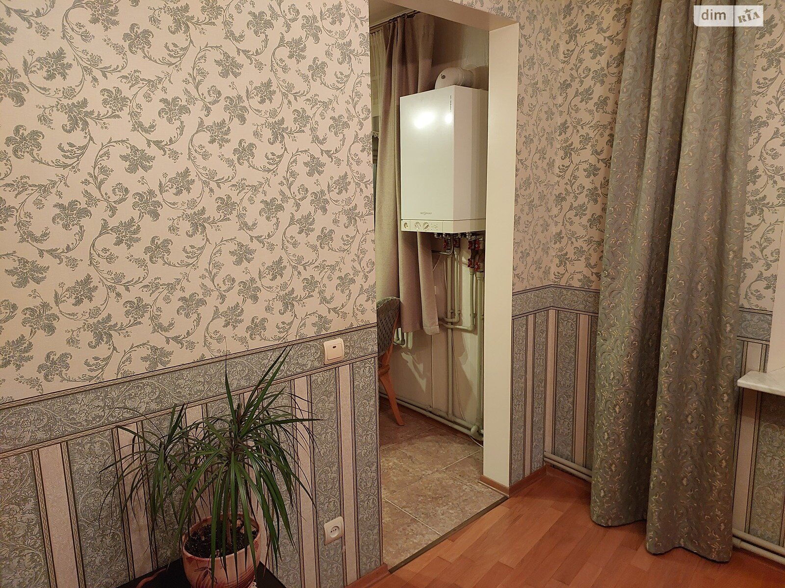 Продажа трехкомнатной квартиры в Чернигове, на ул. Пятницкая 61, район Деснянский фото 1