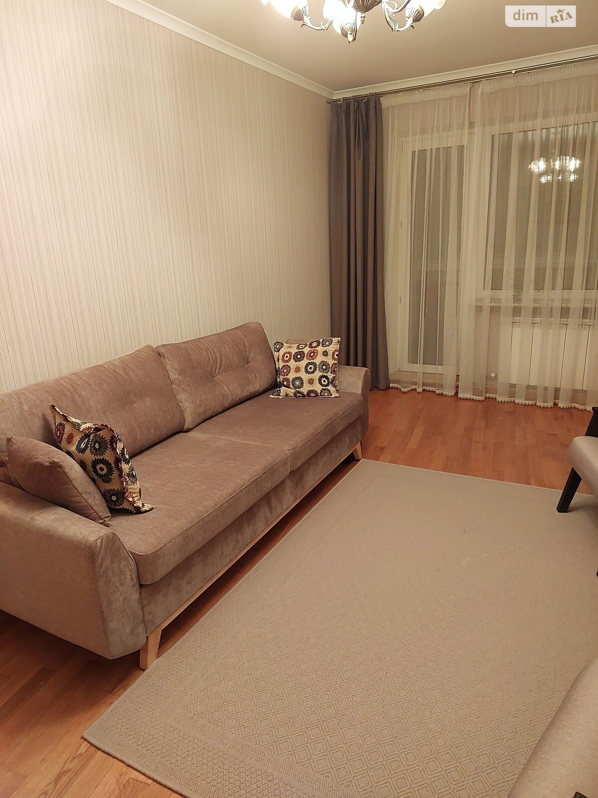 Продажа трехкомнатной квартиры в Чернигове, на ул. Пятницкая 61, район Деснянский фото 1