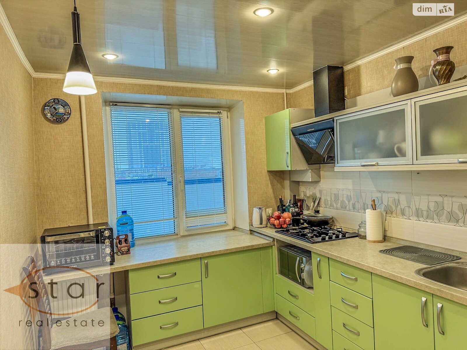 Продажа двухкомнатной квартиры в Чернигове, на ул. Пятницкая 68 корпус 2, район Деснянский фото 1