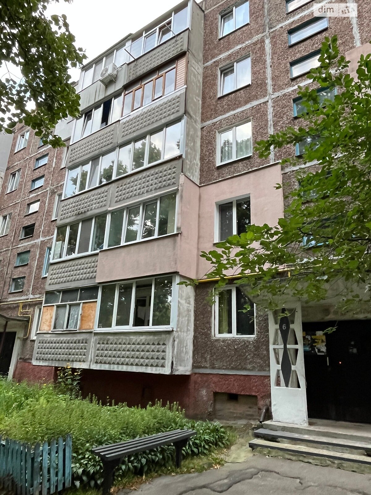 Продаж трикімнатної квартири в Чернігові, на вул. Соборності, район Деснянський фото 1 Продаж трикімнатної квартири в Чернігові, на вул. Соборності, район Деснянський фото 1