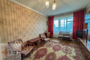 Продаж двокімнатної квартири в Чернігові, на вул. Соборності 11, район Деснянський фото 2