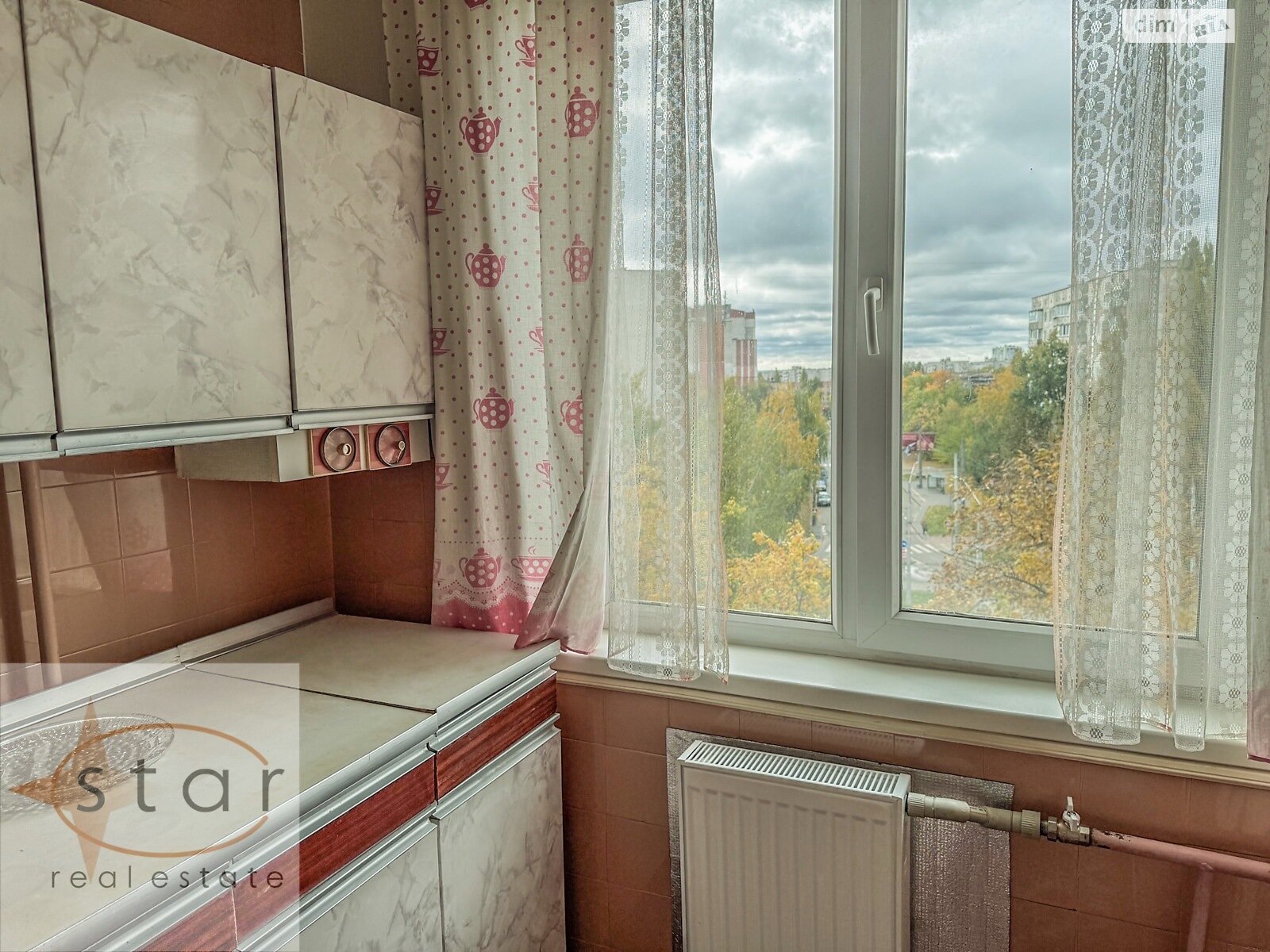 Продаж двокімнатної квартири в Чернігові, на вул. Соборності 11, район Деснянський фото 1 Продаж двокімнатної квартири в Чернігові, на вул. Соборності 11, район Деснянський фото 1