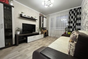 Продаж двокімнатної квартири в Чернігові, на вул. Рятувальників, район Деснянський фото 2 Продаж двокімнатної квартири в Чернігові, на вул. Рятувальників, район Деснянський фото 2