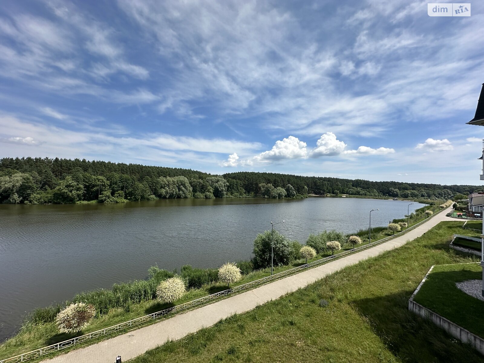 Продаж п`ятикімнатної квартири в Чернігові, на вул. Стрілецька, район Деснянський фото 1 Продаж п`ятикімнатної квартири в Чернігові, на вул. Стрілецька, район Деснянський фото 1