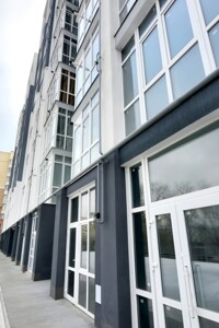 Продажа трехкомнатной квартиры в Чернигове, на ул. Василия Стуса 33, район Деснянский фото 2