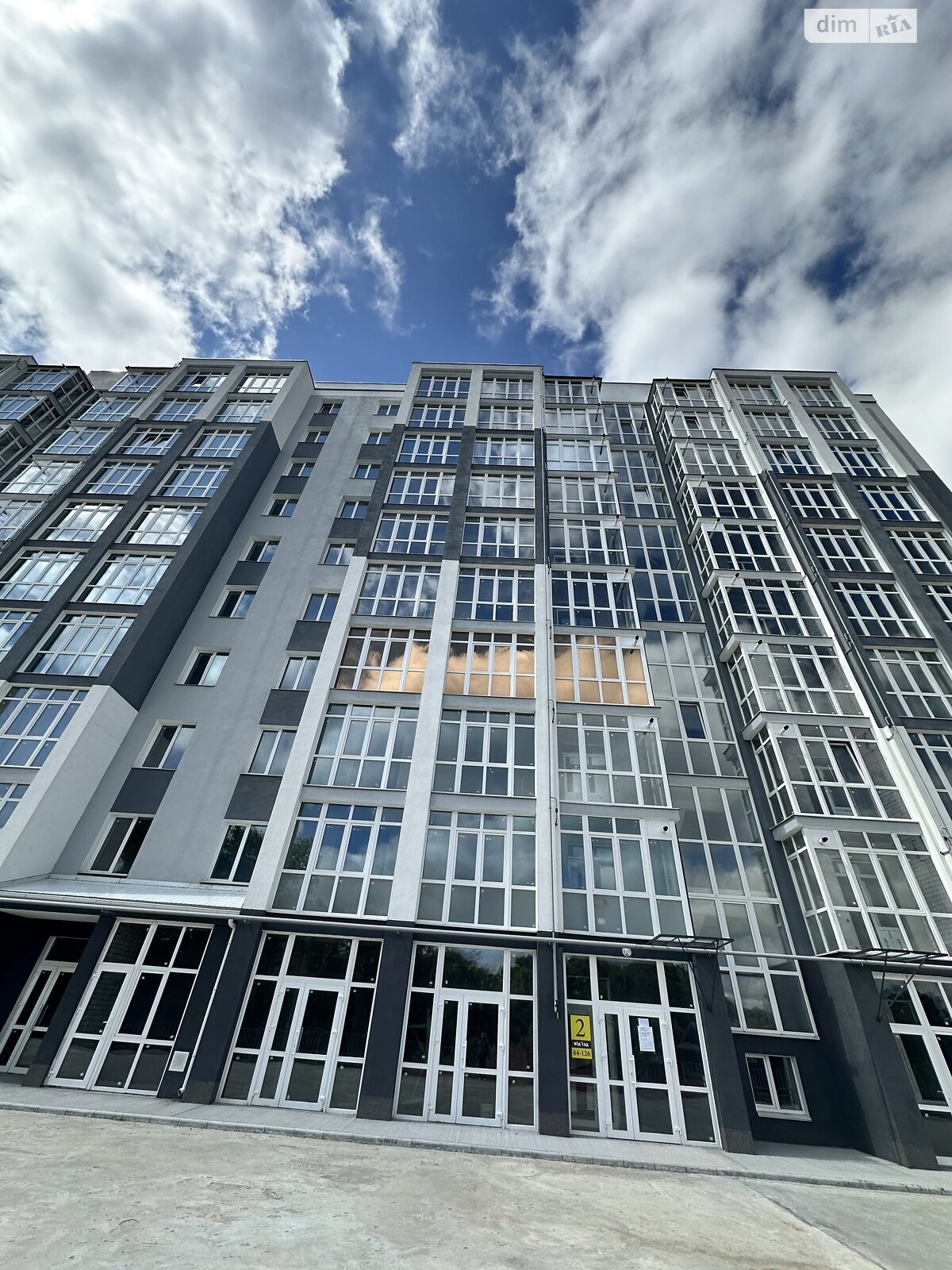Продажа двухкомнатной квартиры в Чернигове, на ул. Василия Стуса 33, район Центр фото 1 Продажа двухкомнатной квартиры в Чернигове, на ул. Василия Стуса 33, район Центр фото 1