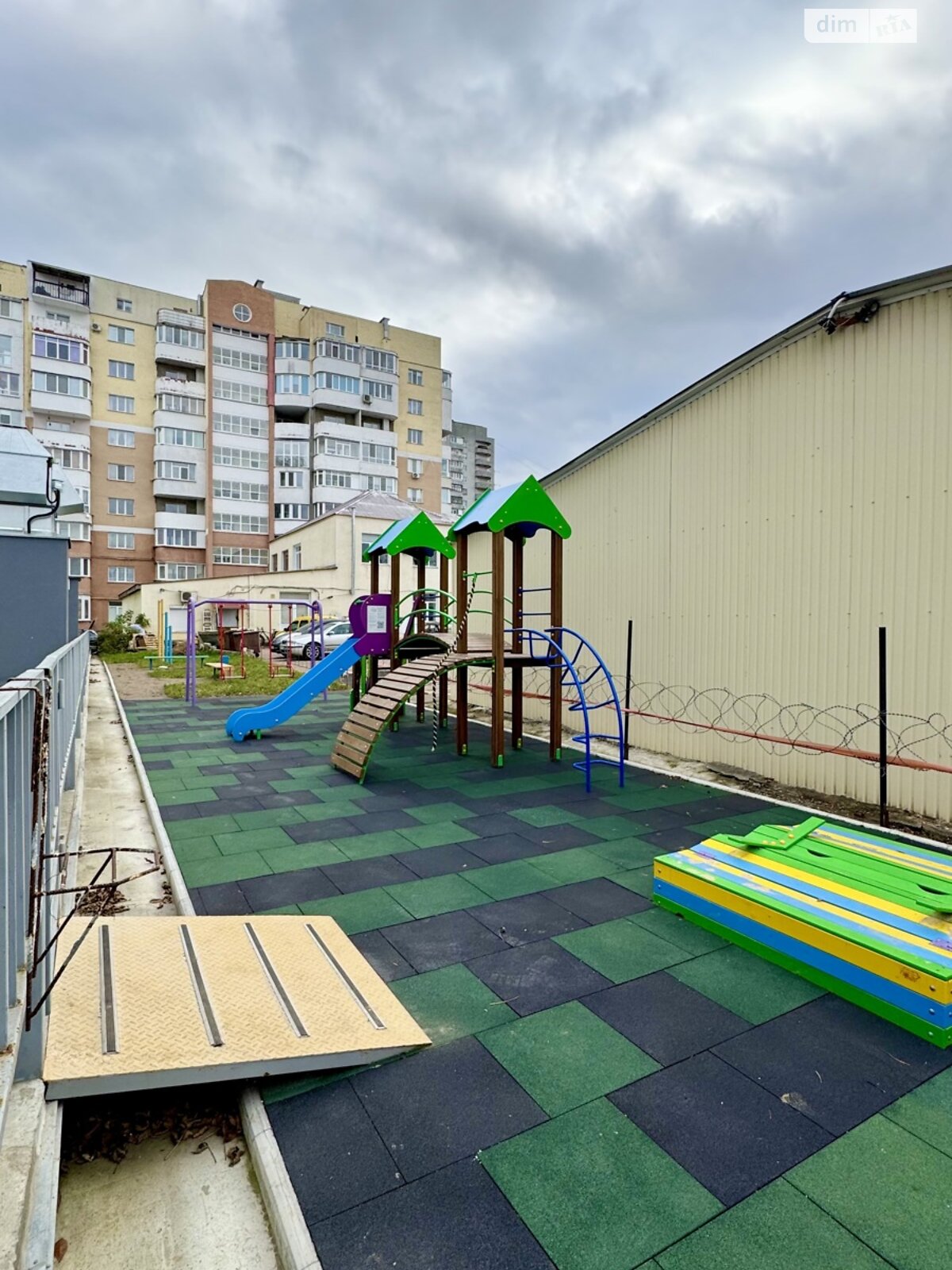 Продаж однокімнатної квартири в Чернігові, на вул. Василя Стуса 33, район Деснянський фото 1