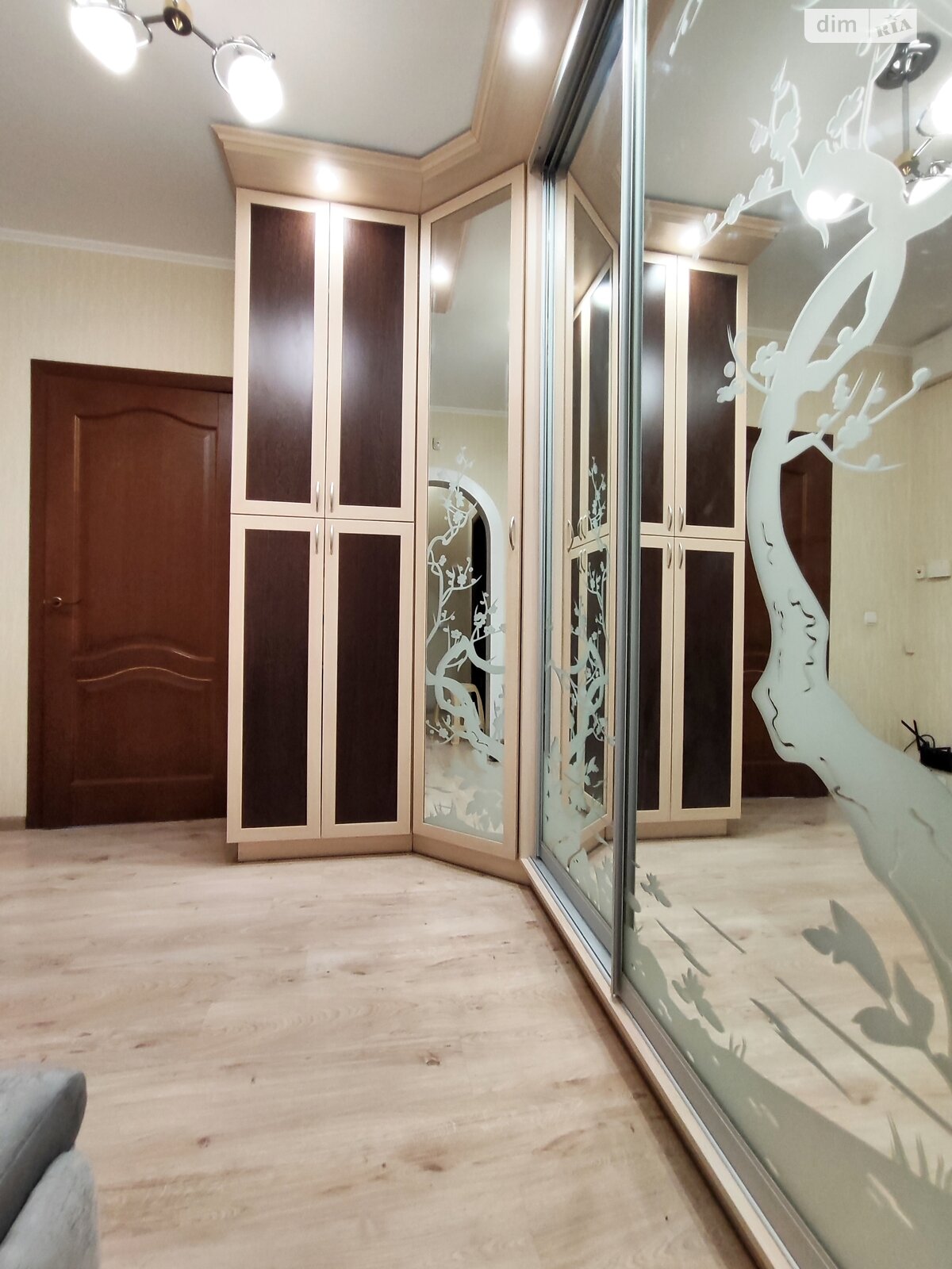 Продажа четырехкомнатной квартиры в Чернигове, на ул. Владимира Коваленко 150, район Деснянский фото 1 Продажа четырехкомнатной квартиры в Чернигове, на ул. Владимира Коваленко 150, район Деснянский фото 1