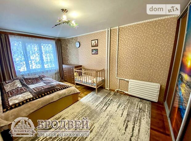 Продажа трехкомнатной квартиры в Чернигове, на вулиця Генерала Бєлова 12 район Березки фото 1