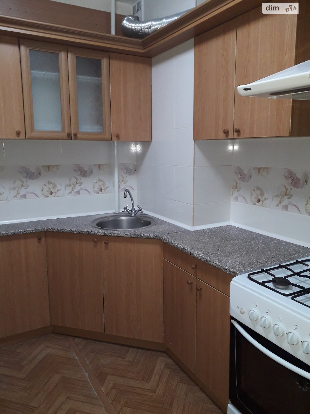 Продаж двокімнатної квартири в Чернігові, на вул. Всіхсвятська 8, район Деснянський фото 1 Продаж двокімнатної квартири в Чернігові, на вул. Всіхсвятська 8, район Деснянський фото 1