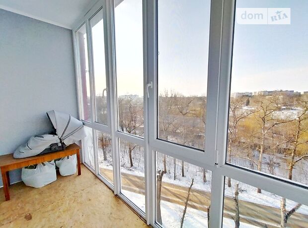 Продажа двухкомнатной квартиры в Чернигове, на ул. Курсанта Еськова, район Деснянский фото 1 Продажа двухкомнатной квартиры в Чернигове, на ул. Курсанта Еськова, район Деснянский фото 1