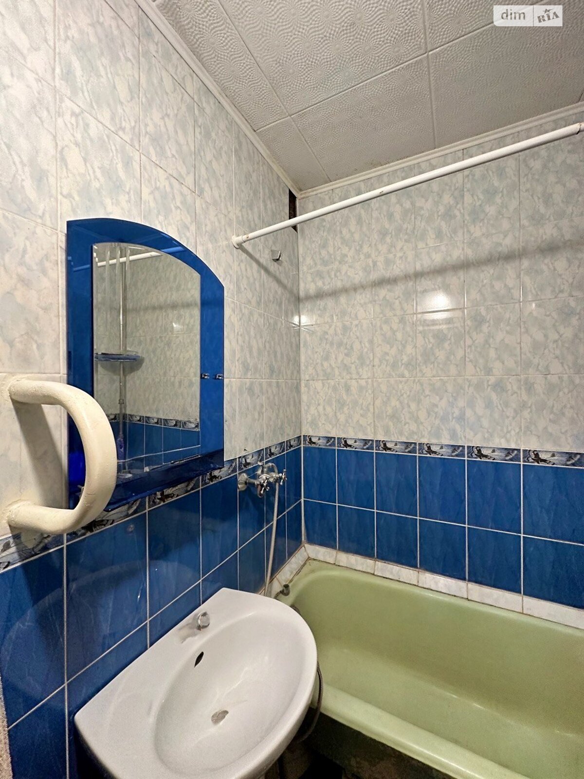 Продаж трикімнатної квартири в Чернігові, на вул. Захисників України 17, район Деснянський фото 1 Продаж трикімнатної квартири в Чернігові, на вул. Захисників України 17, район Деснянський фото 1