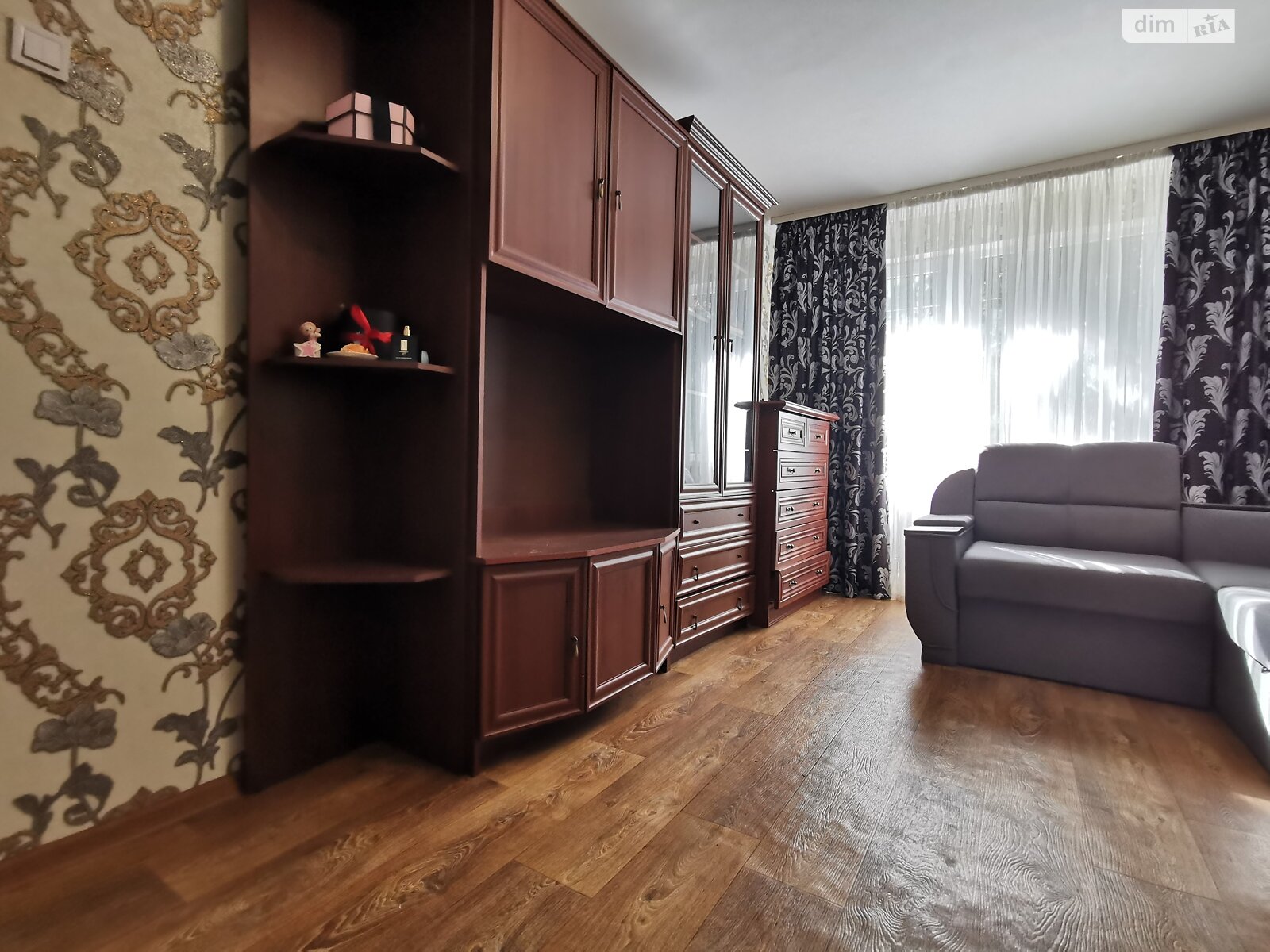 Продаж двокімнатної квартири в Чернігові, на вул. Захисників України 13Б, район Деснянський фото 1 Продаж двокімнатної квартири в Чернігові, на вул. Захисників України 13Б, район Деснянський фото 1