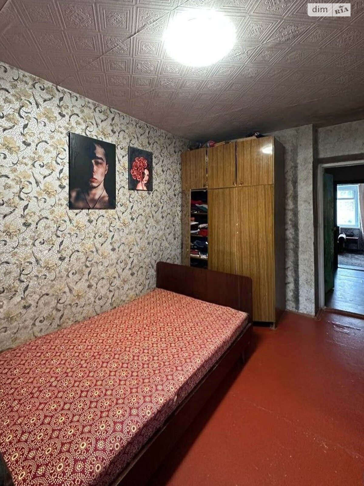 Продаж трикімнатної квартири в Чернігові, на вул. Захисників України 17, район Деснянський фото 1