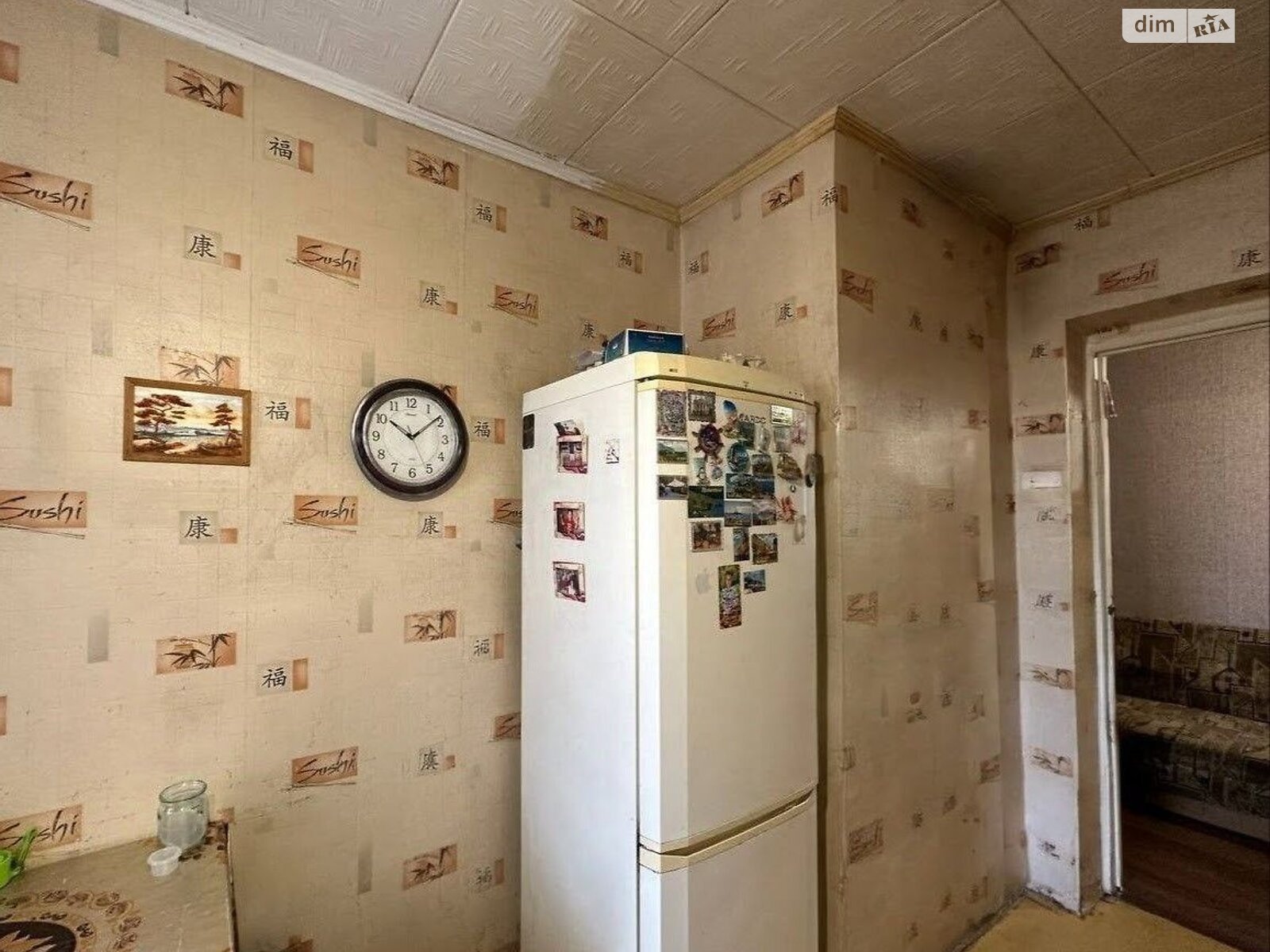 Продаж трикімнатної квартири в Чернігові, на вул. Захисників України 17, район Деснянський фото 1